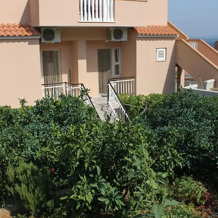 By The Sea Tkon, Pasman - 8455 דירה טקון