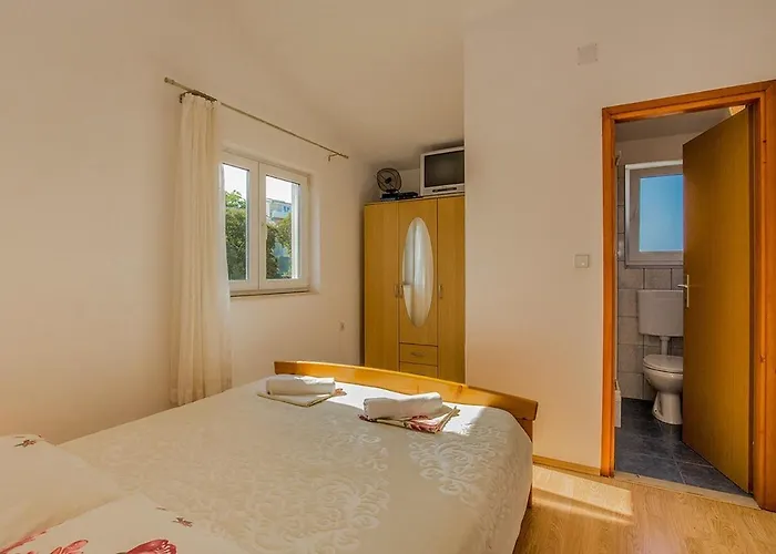 By The Sea Tkon, Pasman - 8455