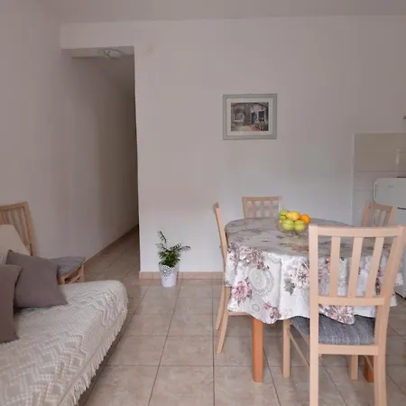 Apartment By The Sea Tkon, Pasman - 8455 Tkon
