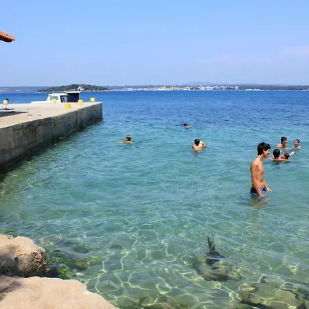 By The Sea Tkon, Pasman - 8455 *