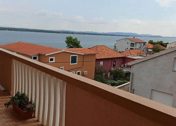 شقة By The Sea Tkon, Pasman - 8455 *